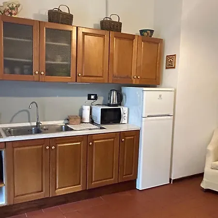 B&B Le 5 Vie Appartamento con camera tripla-3